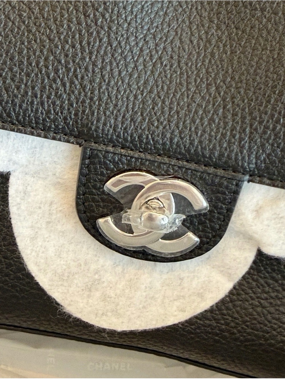 NEW 26S Chanel Black Grained Calfskin Maxi Blazy Flap Bag Handbag Small - Picture 5 of 16